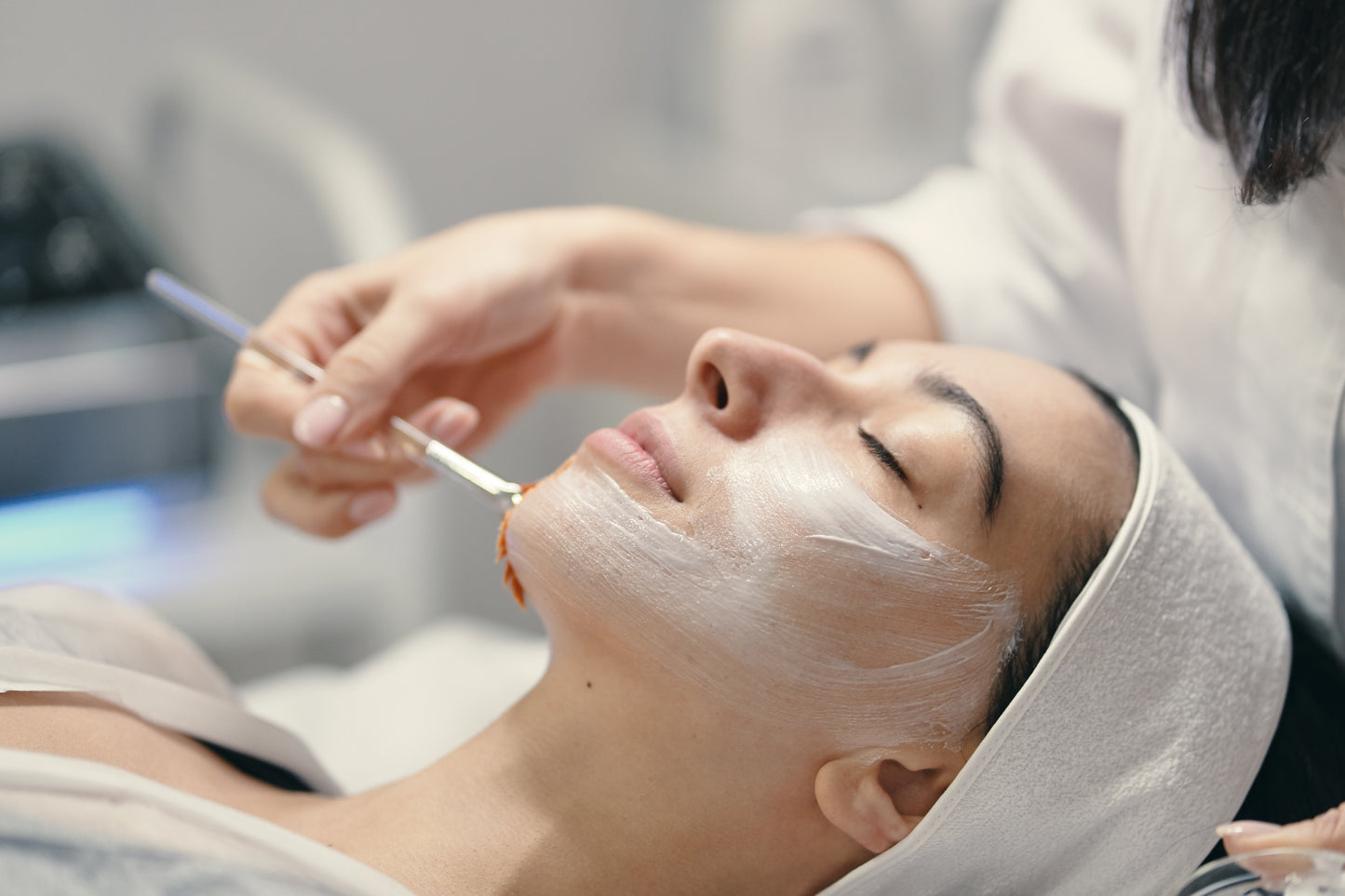 K-Acne Treatment ($125)(60 minutes)